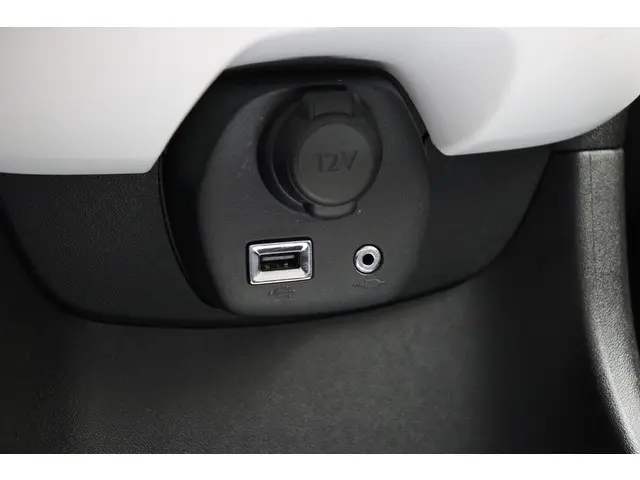 Citroën C1 1.0 VTi Shine 2019 Benzine 23