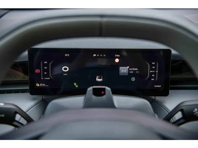 Lynk & Co 02 More 66 kWh 2026 Elektrisch 22