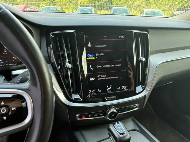Volvo V60 2.0 T5 R-Design 2019 Benzine 5