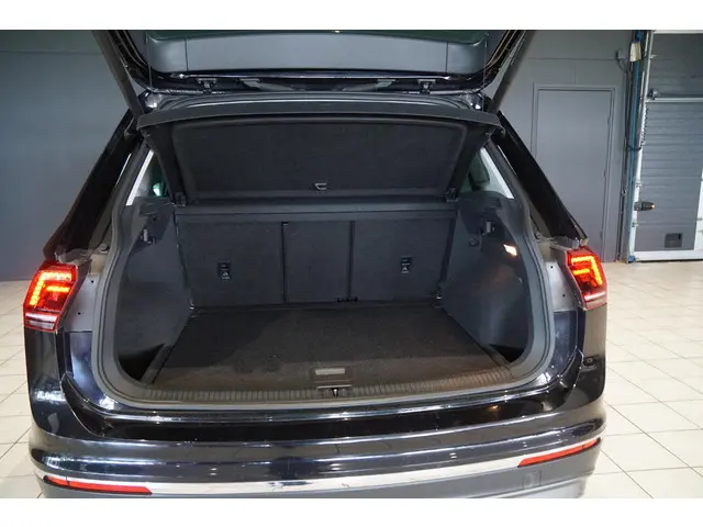 Volkswagen Tiguan 1.4 TSI ACT Highline 2018 Benzine 30