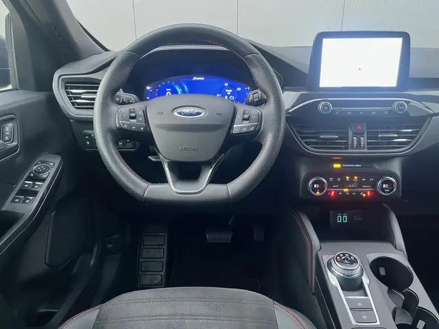 Ford Kuga 2.5 PHEV ST-Line 2022 Hybride Benzine 12