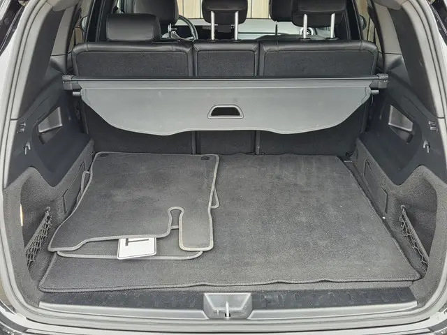 Mercedes-Benz GLB 180 Business Line 2023 Benzine 18