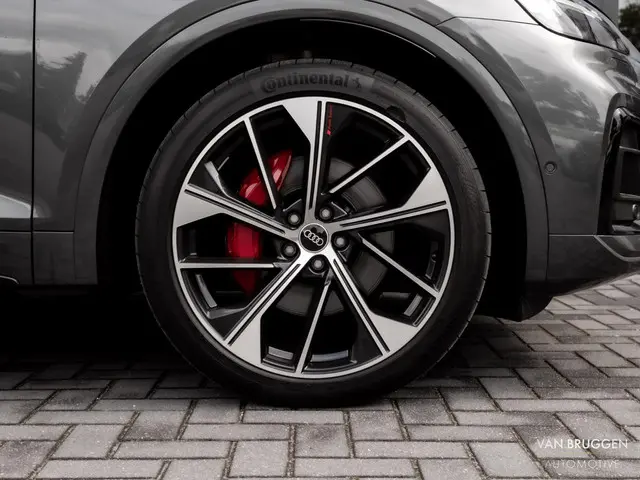 Audi Q5 Sportback 55 TFSI e S-Line 2022 Hybride Benzine 19