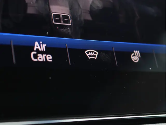 Škoda Karoq 1.5 TSI ACT Sportline 2019 Benzine 56