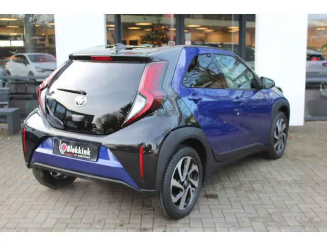 Toyota Aygo X 1.0 VVT-i S-CVT Pulse Automaat 2024 Benzine 12