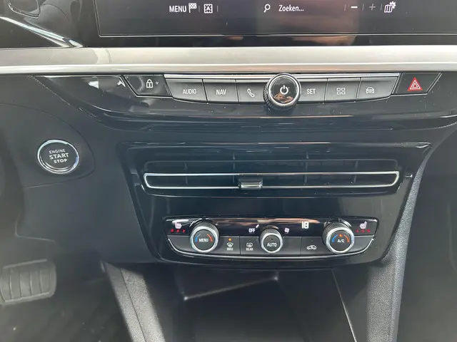 Opel Mokka 1.2 Turbo Business Elegance 2021 Benzine 18