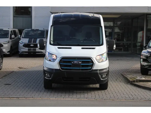 Ford E-Transit 350 L3H2 Trend 68 kWh 2024 Elektrisch 6