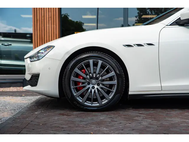 Maserati Ghibli 3.0 V6 D 2017 Diesel 8