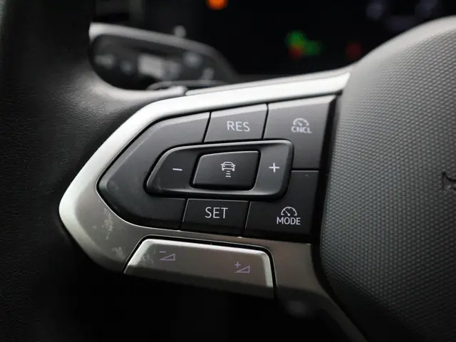 Volkswagen Passat Variant 1.5eTSI/150PK DSG 2024 Benzine 7