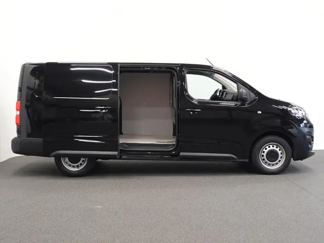 Opel Vivaro 2.0 BlueHDi 145PK Automaat 2024 Diesel 45