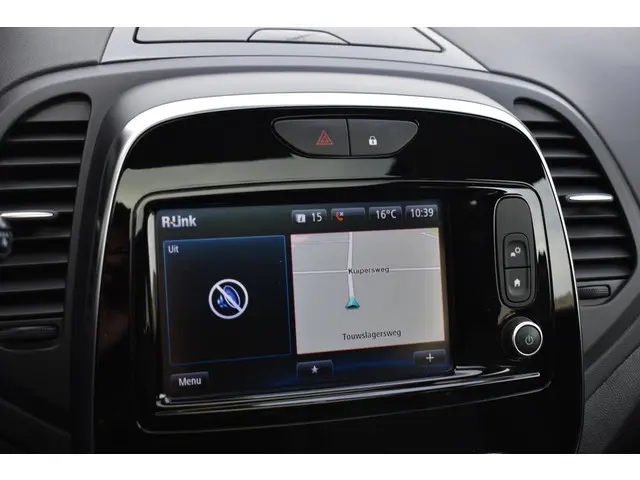 Renault Captur TCe 150 EDC Intens 2018 Benzine 20