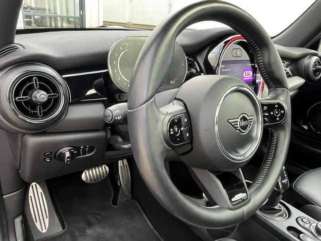 MINI Cooper Mini 2.0 John Works Essential 2021 Benzine 58