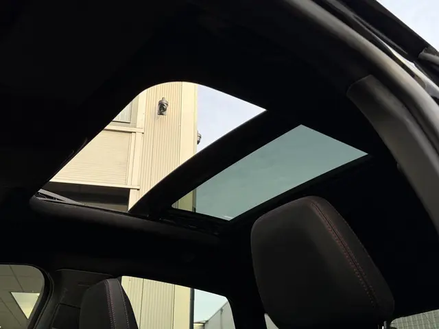 Ford Kuga 2.5 PHEV ST-Line X 2025 Hybride Benzine 20