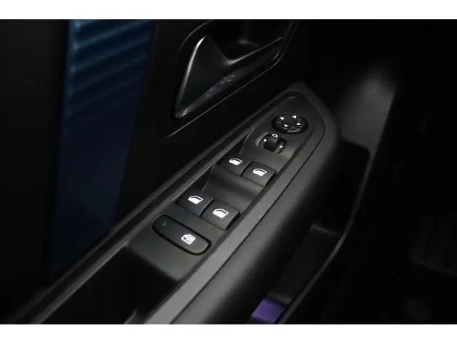 Citroën ë-C4 Feel 136pk 50 kWh 2023 Elektrisch 21
