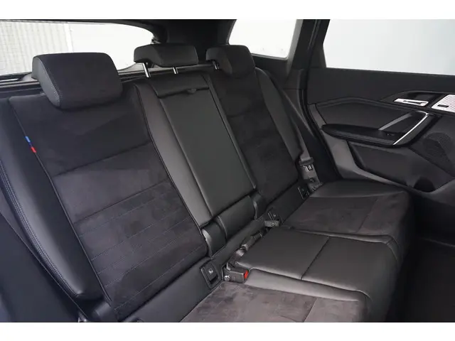 BMW iX1 eDrive20 2024 Elektrisch 8