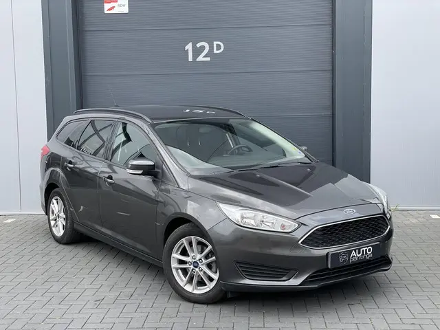 Ford Focus Wagon 1.0 Trend Edition 2015 Benzine 2