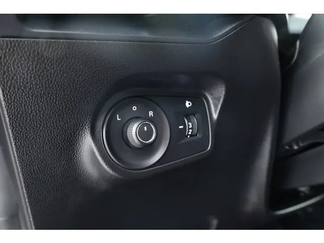 MG MG4 Electric Standard 51 kWh 2025 Elektrisch 8