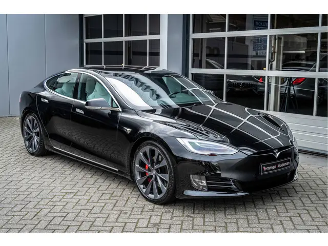 Tesla Model S Performance Ludicrous 2019 Elektrisch 24