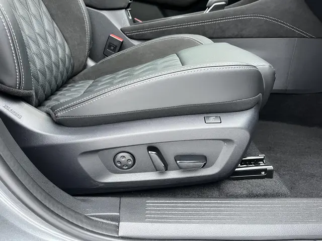 Nissan QASHQAI 1.3 MHEV Xtronic Tekna Plus 2025 Benzine 27