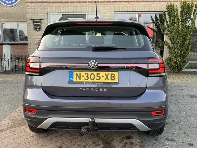 Volkswagen T-Cross 1.0 TSI Life 2022 Benzine 11