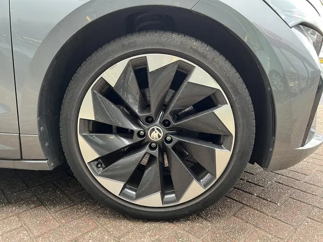 Škoda Enyaq Coupe iV 80 Sportline 2023 Elektrisch 21