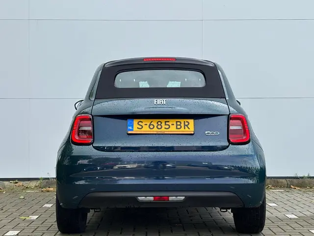 Fiat 500e C Icon 42 kWh 2023 Elektrisch 21