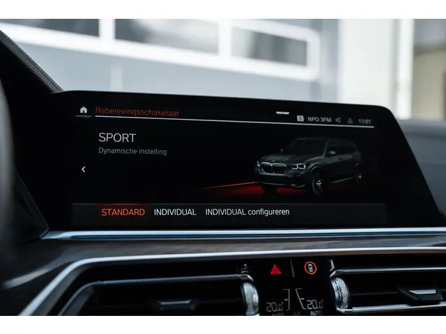 BMW X5 xDrive45e High Executive 2023 Hybride Benzine 59
