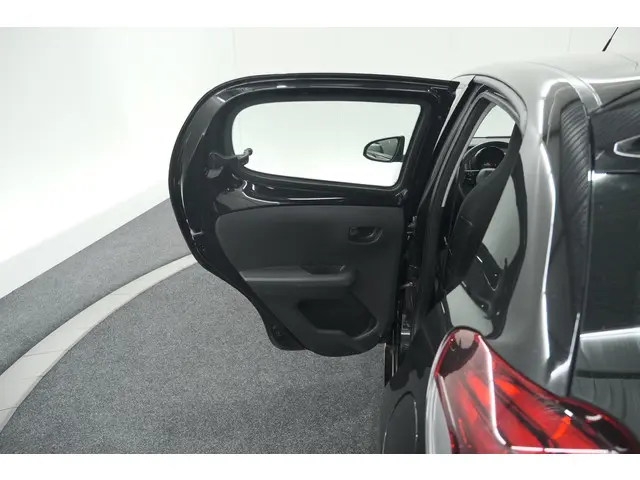 Peugeot 108 1.0 e-VTi Active 2022 Benzine 47