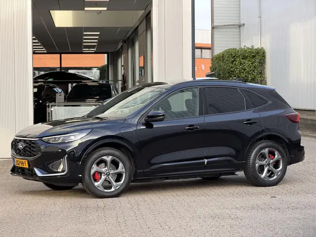 Ford Kuga 2.5 PHEV ST-Line X 2025 Hybride Benzine 19