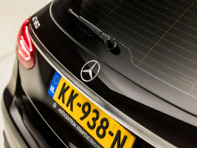Mercedes-Benz C-Klasse 180 AMG Edition 1 2015 Benzine 30