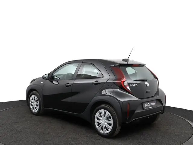 Toyota Aygo X 1.0 VVT-i MT Play 2025 Benzine 33