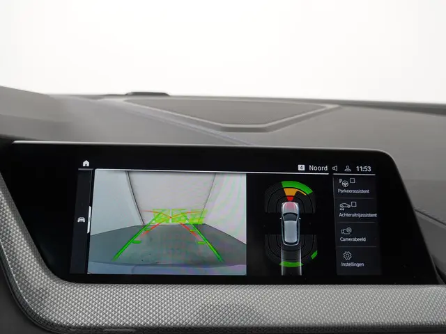 BMW 1 Serie 118i 2022 Benzine 17