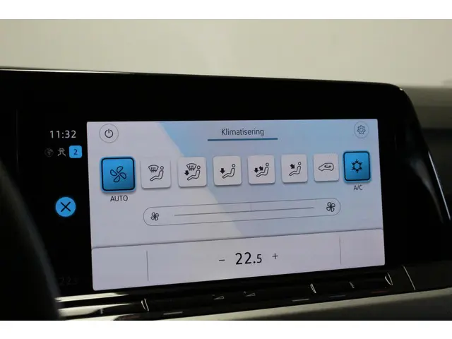 Volkswagen Golf Variant 1.0 TSI Life 2022 Benzine 27