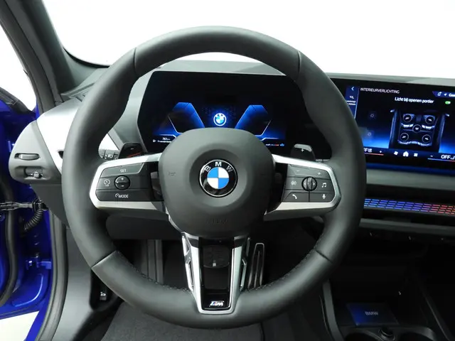 BMW 1 Serie 5-deurs 120 2025 Benzine 11