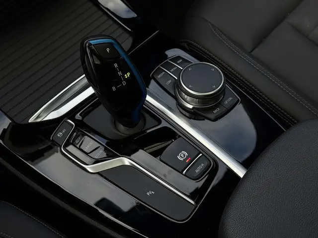 BMW iX3 Executive 80 kWh 2021 Elektrisch 40