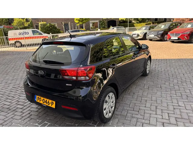 Kia Rio 1.0 TGDI ComfortPlusLine Navigator 2017 Benzine 8