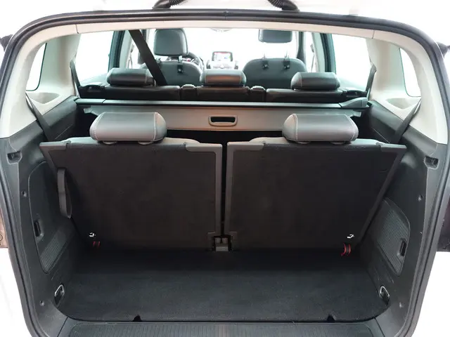 Opel Zafira Tourer 1.4 Innovation OPC- 2016 Benzine 34