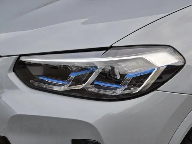 BMW X3 xDrive30e 2022 Hybride Benzine 11