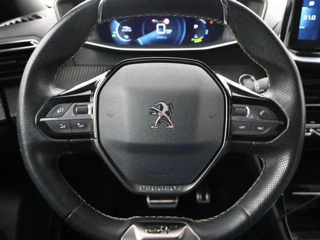 Peugeot e-2008 EV GT PACK 50 kWh 2021 Elektrisch 33