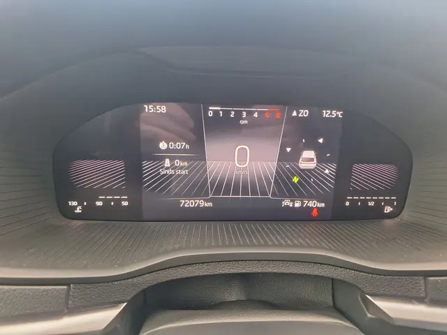 Škoda Karoq 1.0 TSI Ambition 2023 Benzine 24