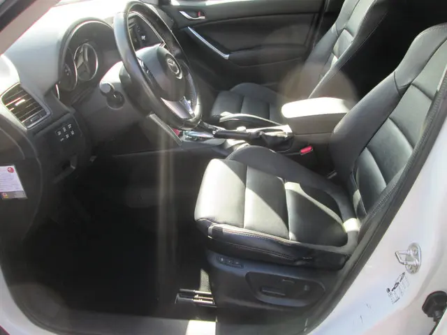 Mazda CX-5 2.0 GT-M 4WD / automaat 2014 Benzine 7
