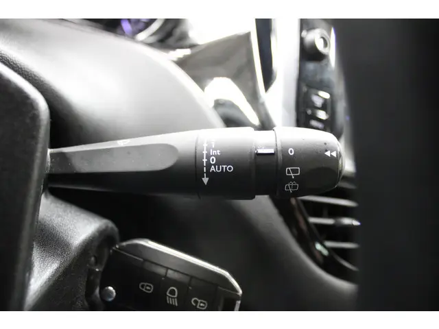 Peugeot 208 1.4 VTi Envy 2012 Benzine 15