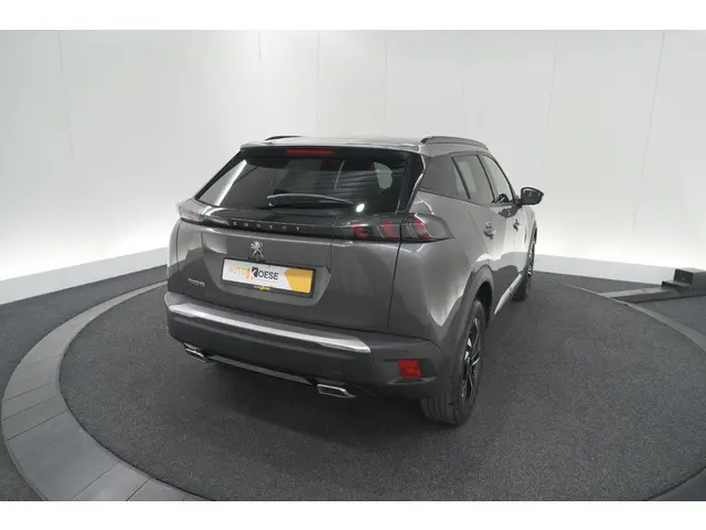 Peugeot 2008 PureTech 130 EAT8 Allure 2023 Benzine 64