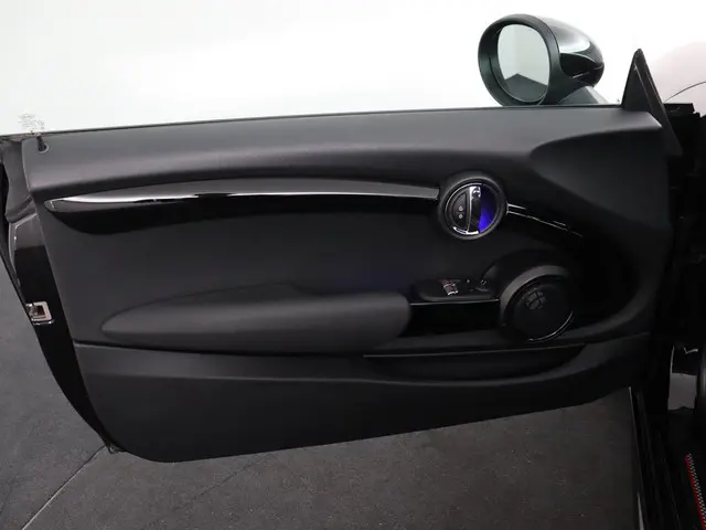 MINI Cooper S 2.0 2018 Benzine 26