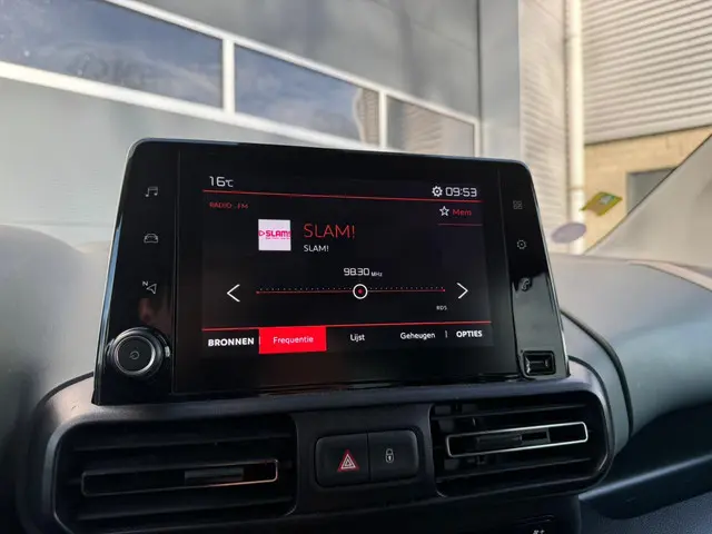 Citroën Berlingo 1.2 PureTech Shine 2020 Benzine 19