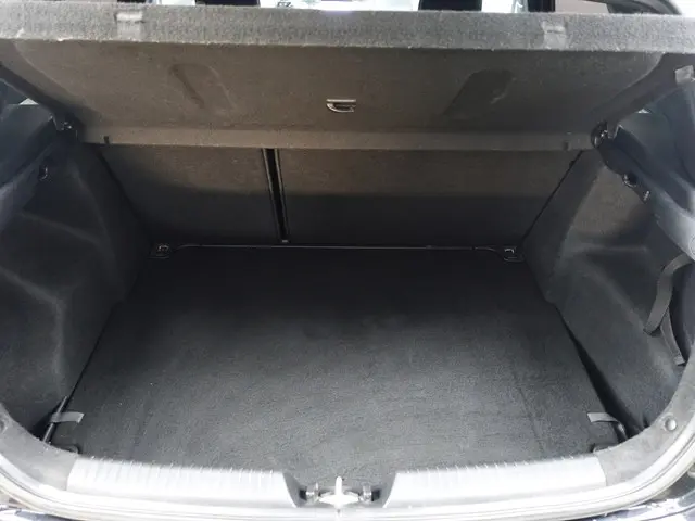 Kia cee'd 1.6 T-GDi 204pk GT- 2016 Benzine 31