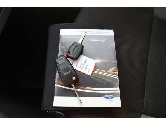 Ford Focus Wagon 1.6 TDCI Lease Trend 2013 Diesel 6