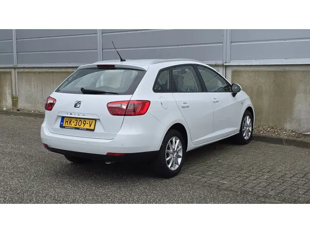 SEAT Ibiza ST 1.0 EcoTSI Style Connect 2015 Benzine 5