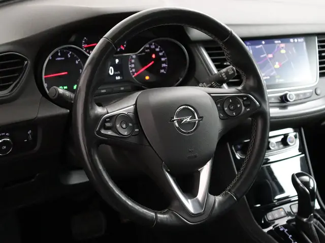 Opel Grandland X 1.2 Turbo Innovation 2019 Benzine 18