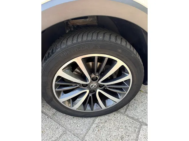 Opel Crossland X 1.2 Turbo Innovation 2018 Benzine 6